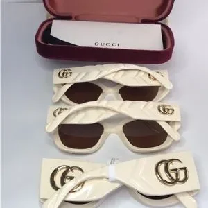 Gucci | Accessories | New Gucci Gg809s 002 Cat Eye Sunglass  display picture 2